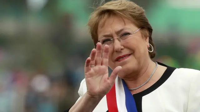 
No Chile, a presidente Michelle Bachelet,nuts poker64 anos, viunuts pokerpopularidade encolher, pouco depoisnuts pokerretornar ao palácio presidencial La Moneda,nuts pokermarçonuts poker2014
