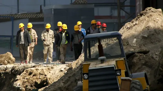 中國政府希望通過基礎設施建設投資支撐經濟。