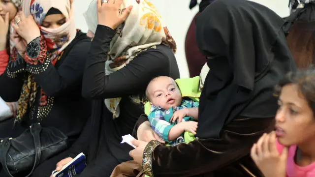 توفير الرعاية الصحية للاجئين عبء كبير على لبنان والأدرن