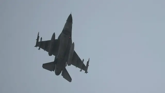 တူရကီ တောင်ပိုင်းမှာ ရှိတဲ့ Incirlik လေတပ်စခန်းက လေယာဉ်တွေ ဆီးရီးယား နယ်စပ်မှာ ကင်းလှည့်။