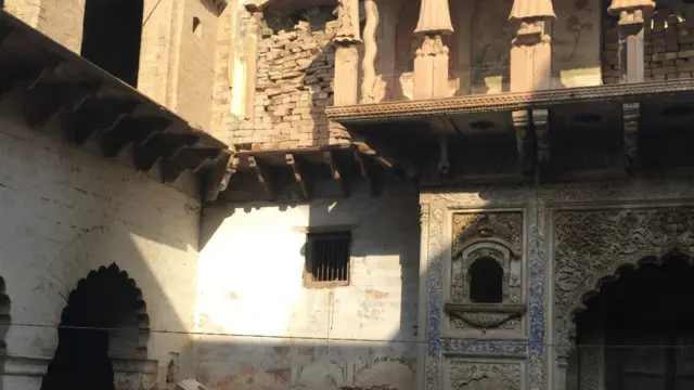 یہ 800 سال پرانی چھجو ہندو قوم کی 300 ایکڑ پر مشتمل عبادت گاہ ہوا کرتی تھی