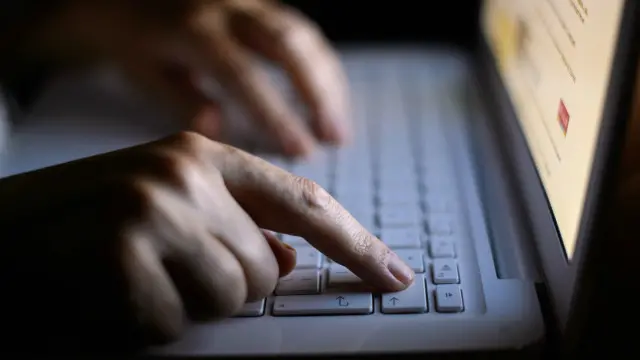 ইন্টারপোল বলছে, এই গ্রেফতারের মধ্য দিয়ে জালিয়াতদের প্রতি একটা কঠোর বার্তা দেয়া হবে।