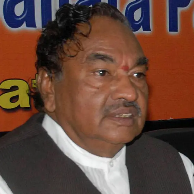 ایشورپّا کے مطابق ریاست کی خواتین انہیں پہچانتی ہیں اور خواتین کے لیے ان کے احترام کو جانتی ہیں، تو یہ تنازع غیر ضروری ہے