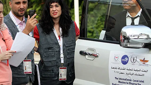 مراقبون دوليون يشاركون في مراقبة الانتخابات.