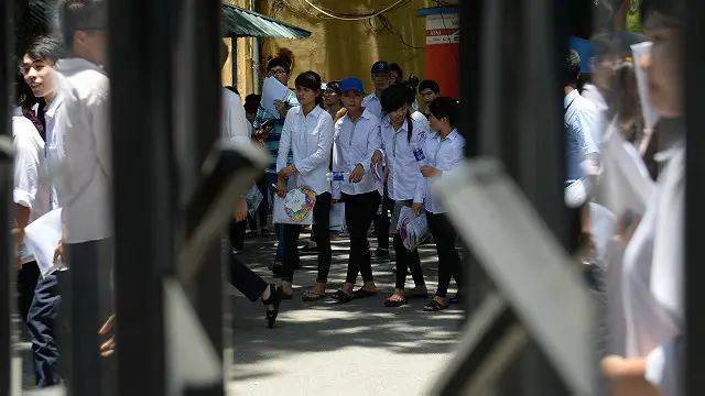 Thần tượng của học sinh hiện nay không phải là thầy cô mà là những ngôi sao giải trí