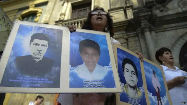 Diperkirakan 50.000 orang meninggal selama perang sipil di Kolombia.