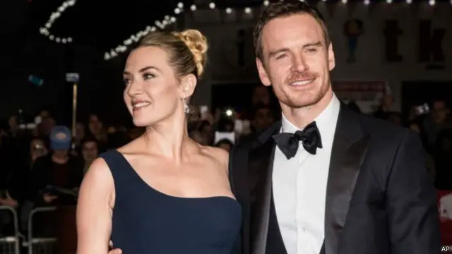 كيت وينسليت ومايكل فاسبندر في حفل الختام الذي شهد عرض فيلم "ستيف جوبز"