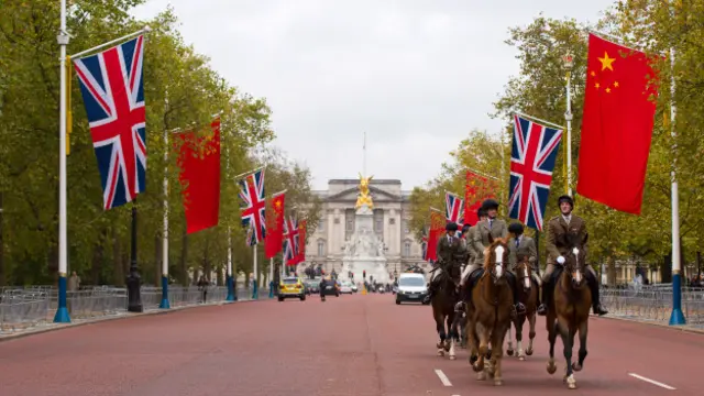 Букингемский дворец