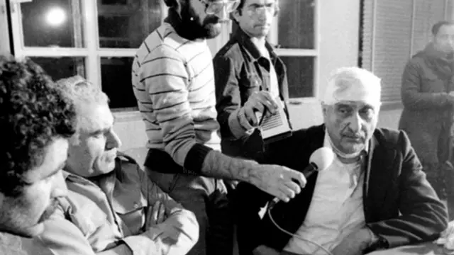 نعمت‌الله نصیری پس از دستگیری و در گفت و گو با رسول صدرعاملی در بیست و یکم بهمن پنجاه و هفت