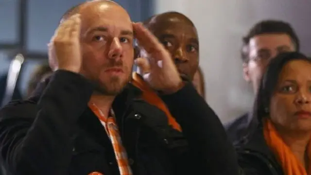 يتهيأ الحزب الديمقراطي الجديد لاحتلال المركز الثالث في البرلمان الجديد