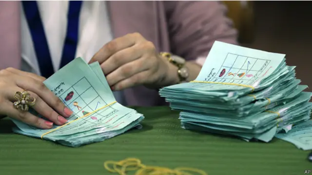 اتضح خلال عملية الفرز ارتفاع أعداد الأصوات الباطلة عن الانتخابات النيابية السابقة