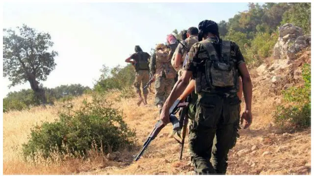 احرار الشام نے اعتراض کیا کہ وہ لوگ جو شامی حکومت کے قریب سمجھے جاتے ہیں ان کو اس کانفرنس میں اہمیت دی جا رہی ہے