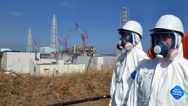 Karyawan Fukushima