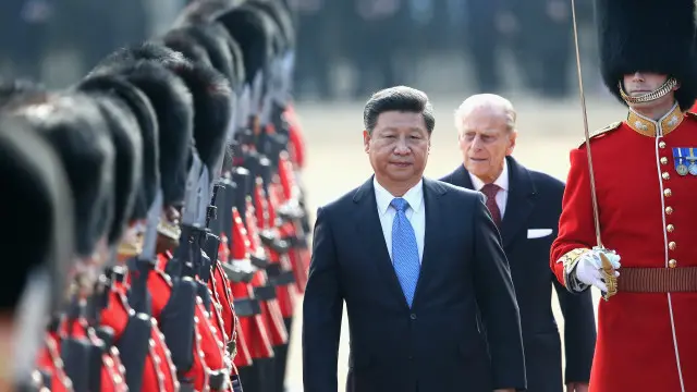 Ông Tập Cận Bình tham gia lễ diễu hành ở Horse Guards Parade