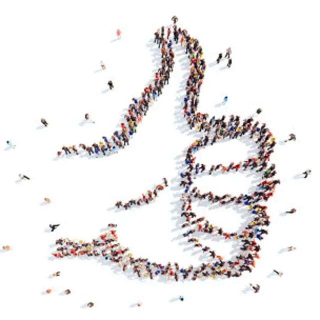 mano hecha por personas