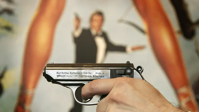 Оружие из кинофильма о Джеймсе Бонде