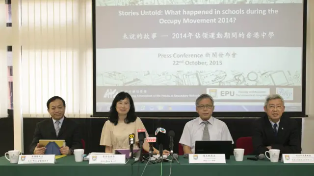 左起：香港中學校長會義務總幹事黃謂儒、香港中學校長會主席李雪英、政策二十一總監葉克剛、香港大學教育政策研究中心主任程介明