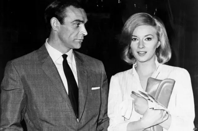 Первый Бонд - Шон Коннери и Даниэла Бьянки ("Из России с любовью")