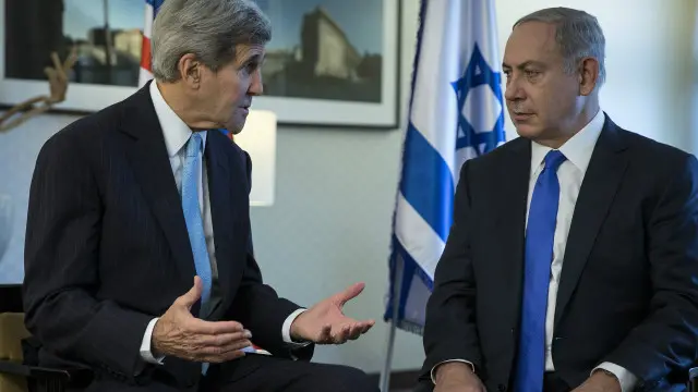 استغرقت محادثات كيري مع نتنياهو في برلين أربع ساعات.