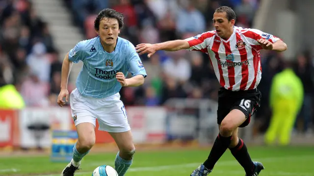 孙继海在2008年的英超比赛中