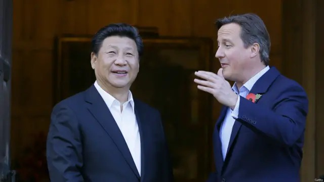  每日电讯报评论说，英国同中国建立了特殊贸易关系，这种关系已经成了“魔鬼交易”。 