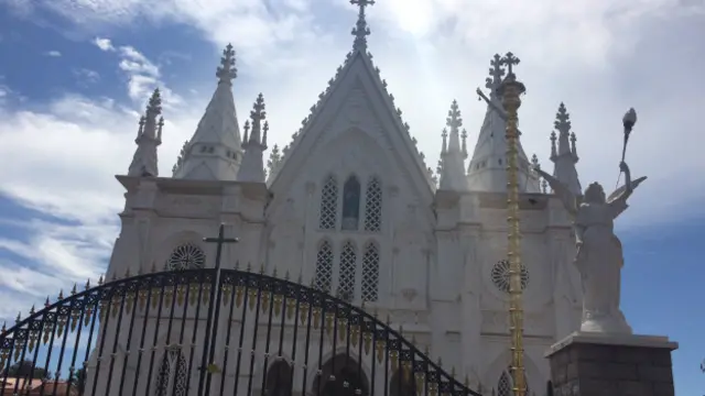 شمالی پراوور میں واقع سینٹ ٹامس چرچ کے بارے میں کہا جاتا ہے کہ یہ 52 عیسوی میں تعمیر ہوا تھا