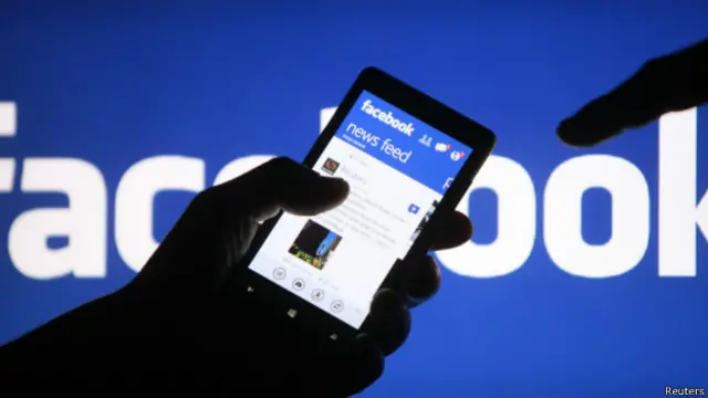 फ़ेसबुक