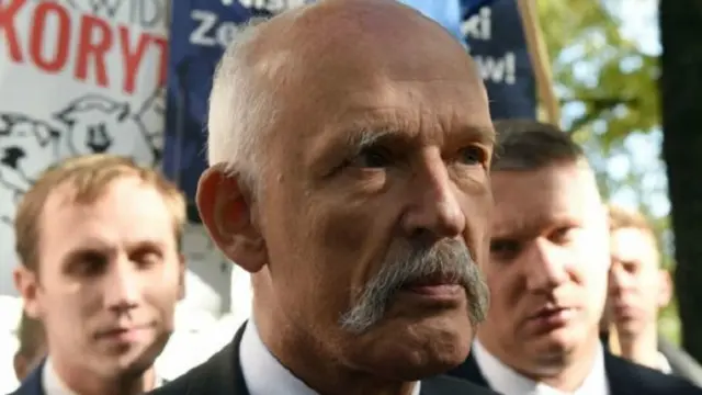 النائب البولندي كورين ميكه وصف اللاجئين بأنهم "نفاية بشرية"