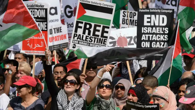 فلسطین کے حق میں عام طور پر مظاہرے ہوتے رہتے ہیں لیکن اسرائیل کے خلاف بائیکاٹ کی بات شاذونادر کے زمرے میں آتی ہے