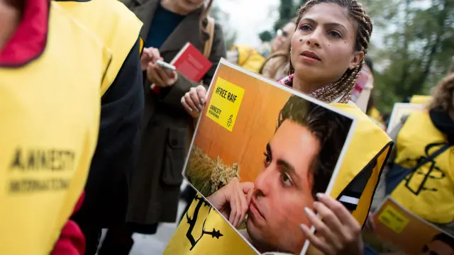 زوجة بدوي طلبت من الملك السعودي العفو عن زوجها وترحيله إلى كندا