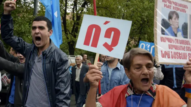 Митинг оппозиции в Ереване