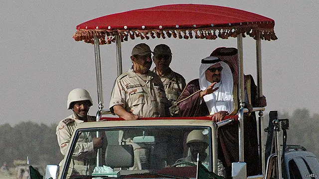  سعودی عرب اپنے اتحاد کو مستحکم بنانے کے لیے ہتھیاروں کی خریداری کرتا ہے