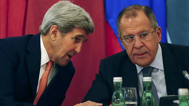 التقى وزرير الخارجية الأمريكي جون كيري وزير الخارجية الروسي سيرغي لافروف