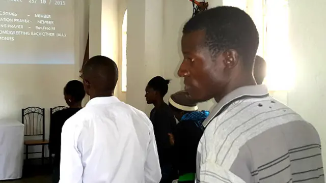 "Ni ngomgwa ko buri muntu abwirwa mu rurimi yumva, twese twambaye umubiri urimo umwuka wera"