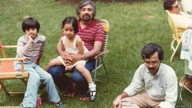 सैम पित्रोदा, अपने परिवार के साथ.