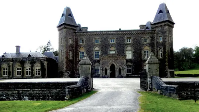 "Ньютон-хаус"