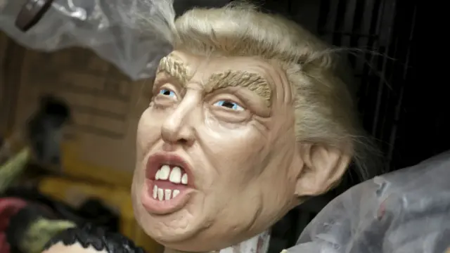 Máscara de Trump