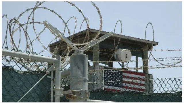 امریکی صدر براک اوباما چاہتے ہیں کہ کیوبا کے جزیرے پر قائم یہ جیل ان کے دورِ صدارت میں بند ہو جائے