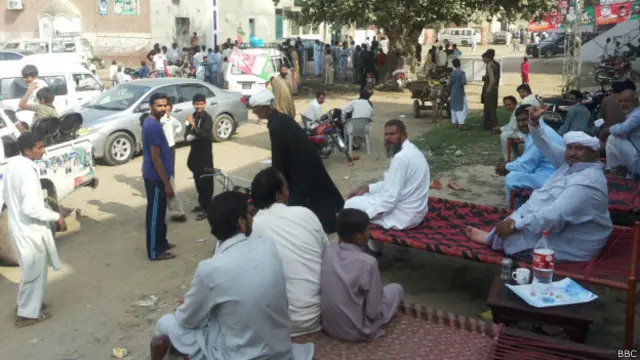 لاہور کے علاقے بیدیاں میں انتخابی گہماگہمی