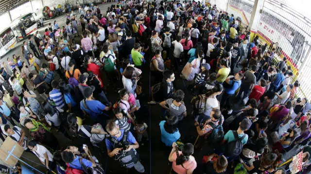Giao thông ở Manila được xem là có nhiều bất cập.