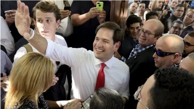 روبیو در نظرسنجی‌ها وضع درخشانی ندارد، اما همچنان خیلی‌ها او را امید اصلی می‌دانند