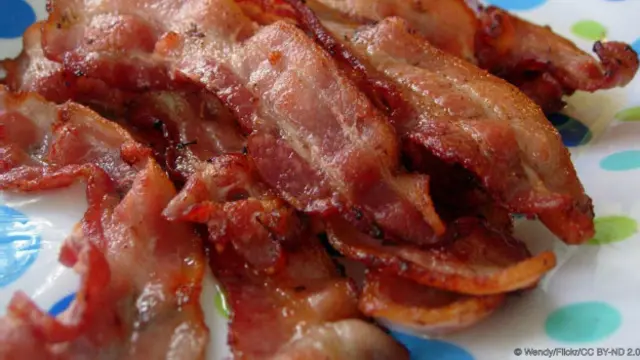 Estudo da OMS apontou riscos no consumo de carne processada, como o bacon