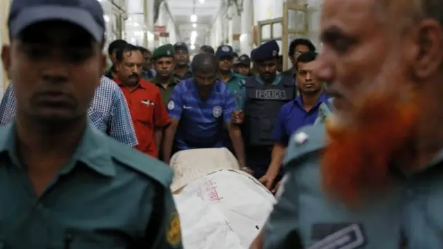 هذه واحدة من سلسلة هجمات استهدفت ناشرين وكتابا علمانيين