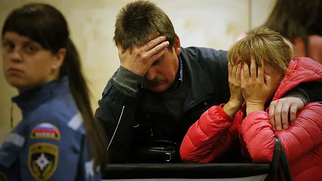 تجمع أقارب الضحايا في فندق بالقرب من مطار سان بطرسبرغ