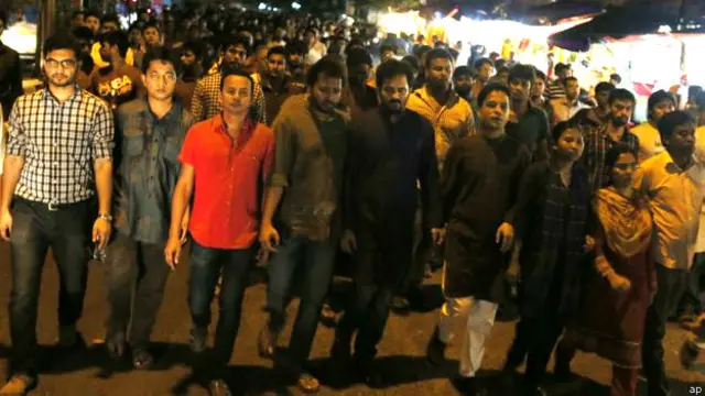 බංග්ලාදේශ් 'බ්ලොග්' මාධ්‍යවේදීන් 