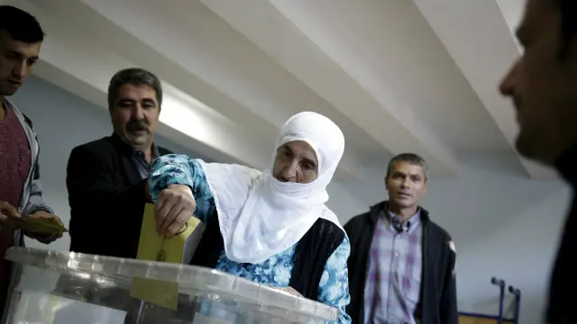 الأمن يعد قضية مهمة في هذه الانتخابات