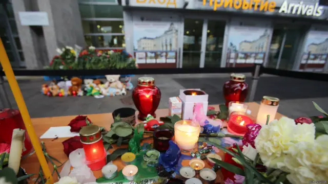 Следователи из Египта и России в течение нескольких часов приступят к изучению бортовых самописцев разбившегося самолета.