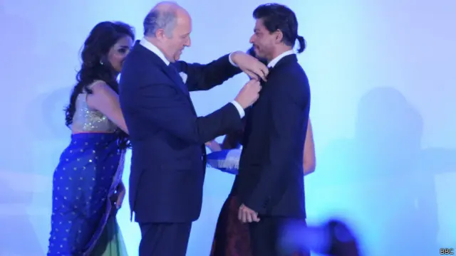 انھیں دنیا بھر میں ان کی اداکاری کے اعتراف میں بہت سے ایوارڈز اور اعزازات سے نوازا جا چکا ہے