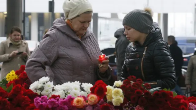 У Петербурзі вшановують загиблих в авіакатастрофі 