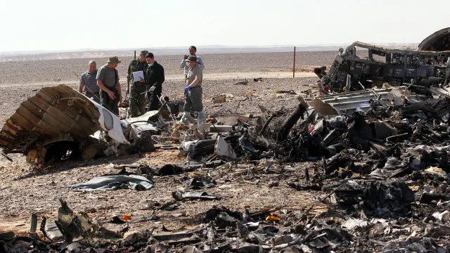 زوجة أحد الطيارين قالت إن زوجها اشتكى من المشاكل التقنية في الطائرة